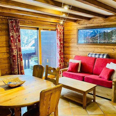 Mont Blanc View Apt In The Heart Of Chamonix Eksteriør bilde